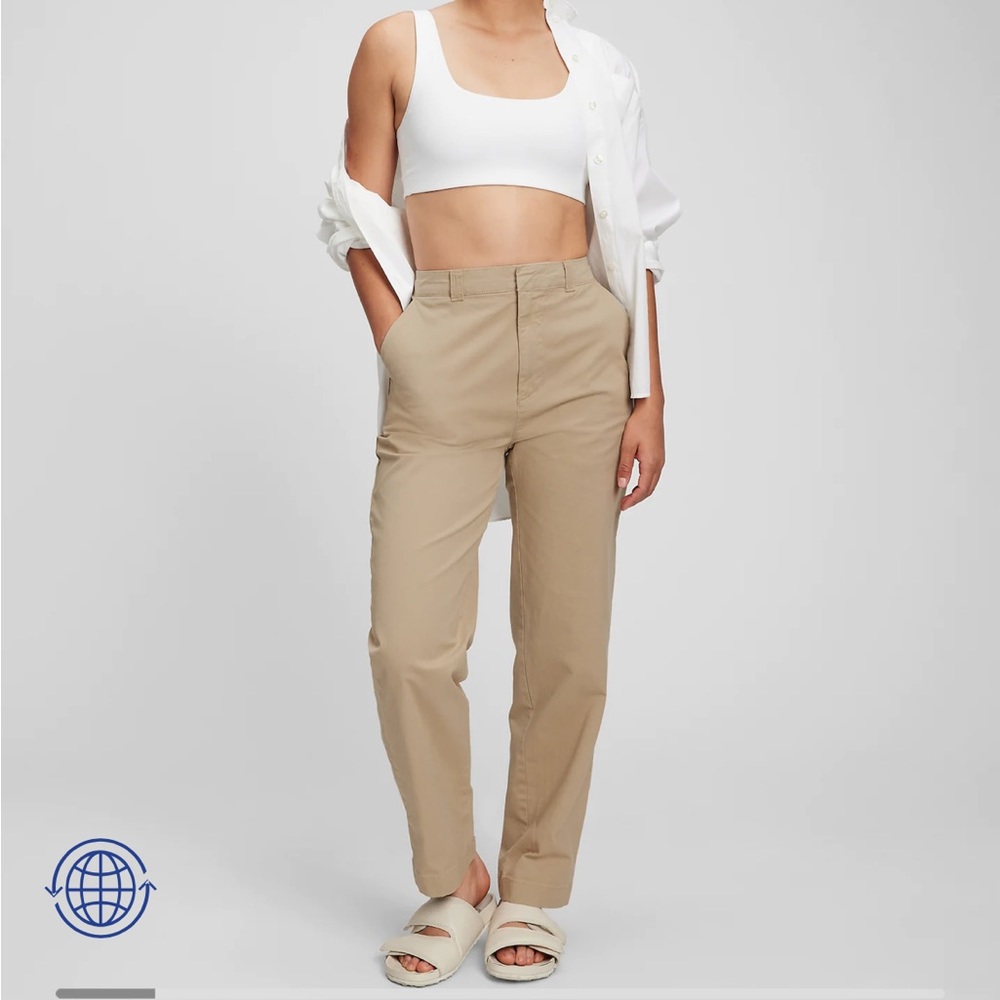 GAP Straight Up Khakis with Washwell